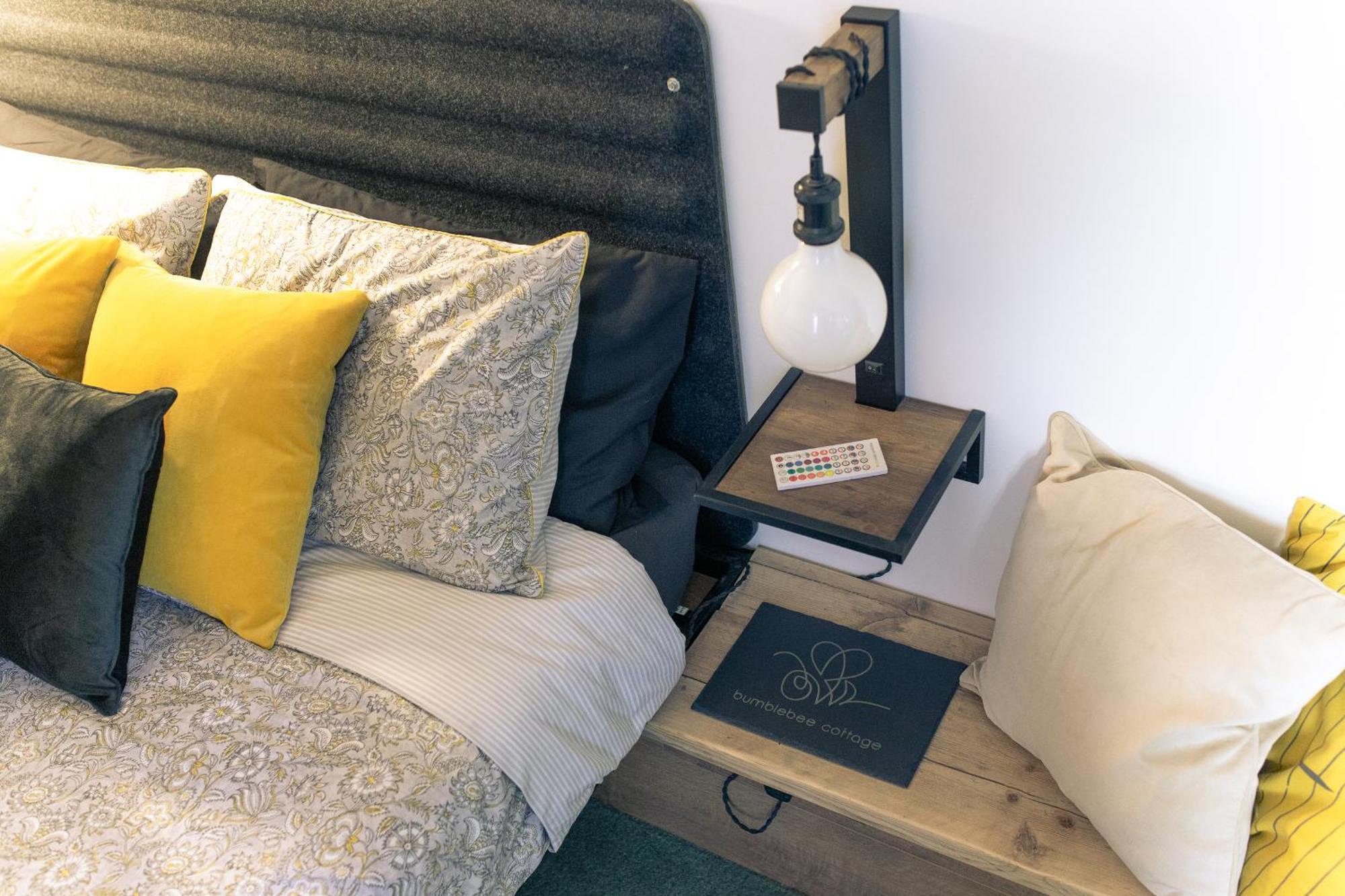 Luxury Bumblebee Cottage Frome Longleat Aqua Sana Bath Dog Freendly 외부 사진
